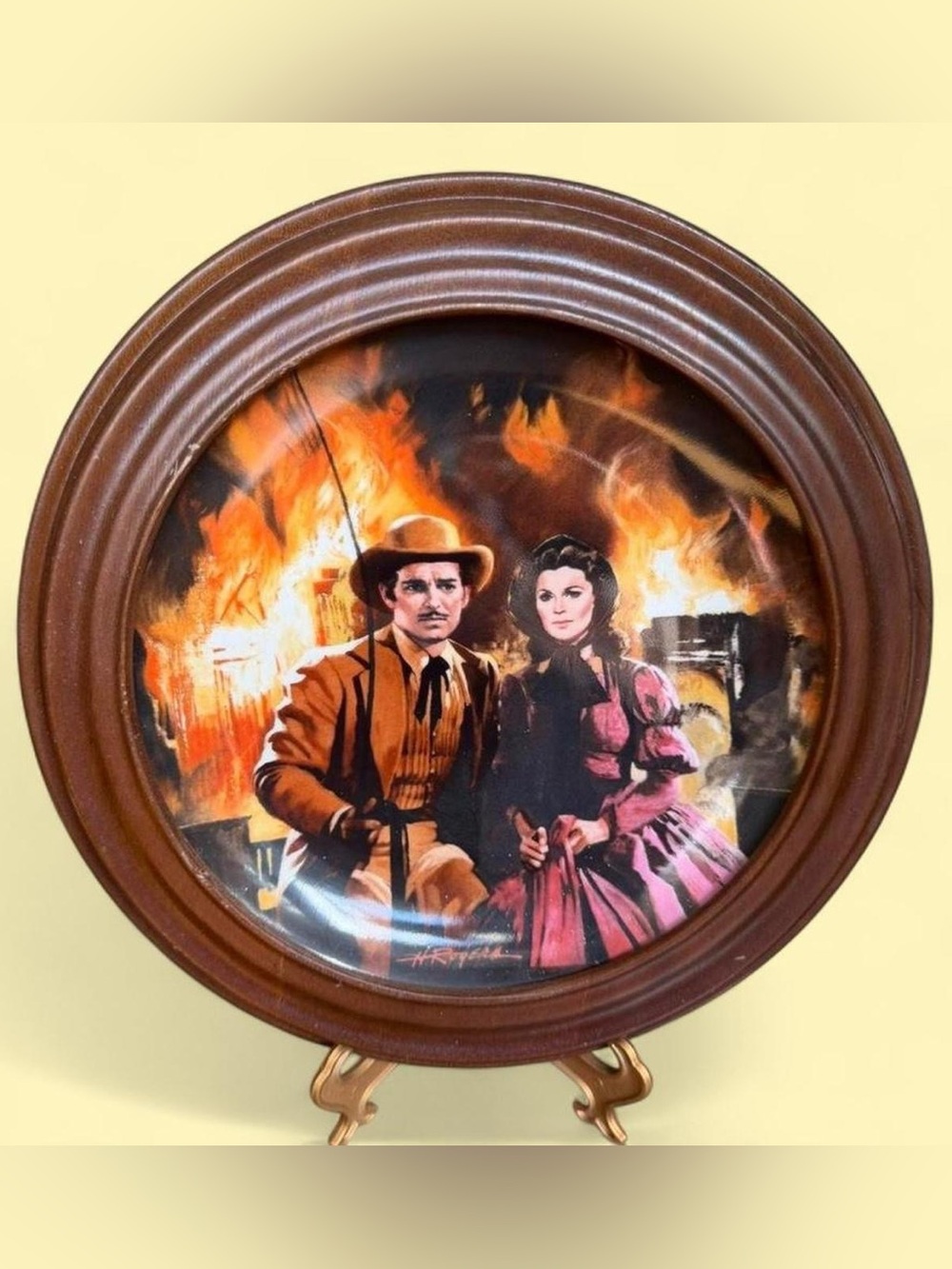 Gone With The Wind Decorative Collector Plate in Brown Frame